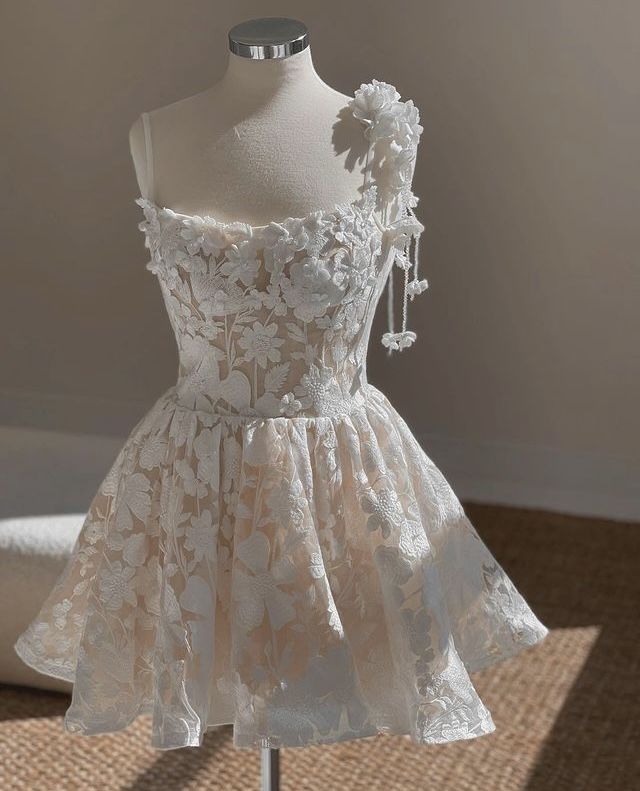 White suspender hollow three-dimensional flower slim A-line princess dress homecoming dress R2560