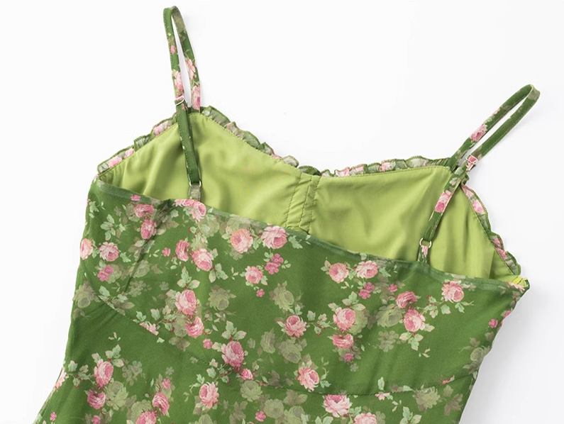 2025 Summer New Green Floral Seaside Vacation Mid-Length Suspender Dress R0941