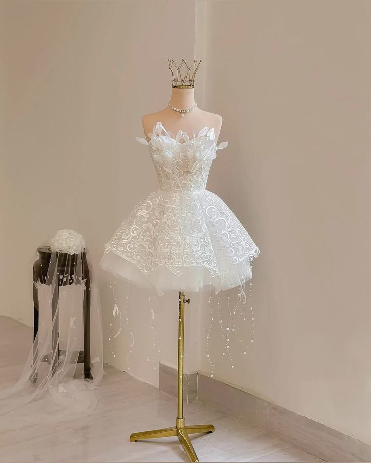 White tube top waist embroidered classic puffy princess skirt homecoming dress R3924