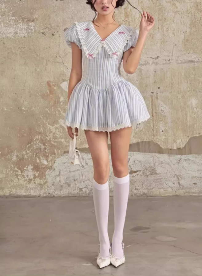 Sweet and spicy baby doll collar puff sleeve striped dress 2025 pure desire waist A-line skirt R1281