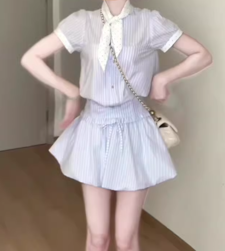 Gentle blue striped short-sleeved dress with elegant waist A-line short skirt R0818