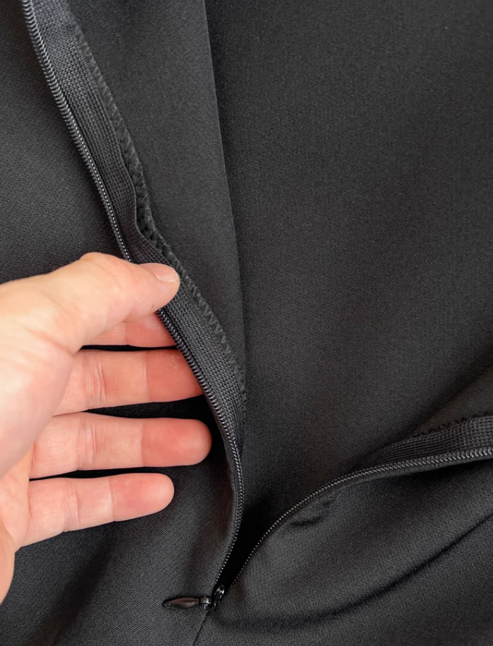 Black jumpsuit shorts women 2025 new high waist slim small fashion workwear jumpsuit trend R0389