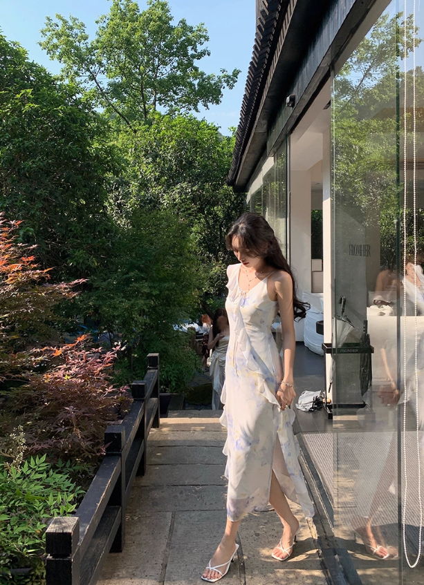 High-end V-neck dress new summer French design waist niche temperament long skirt R4334