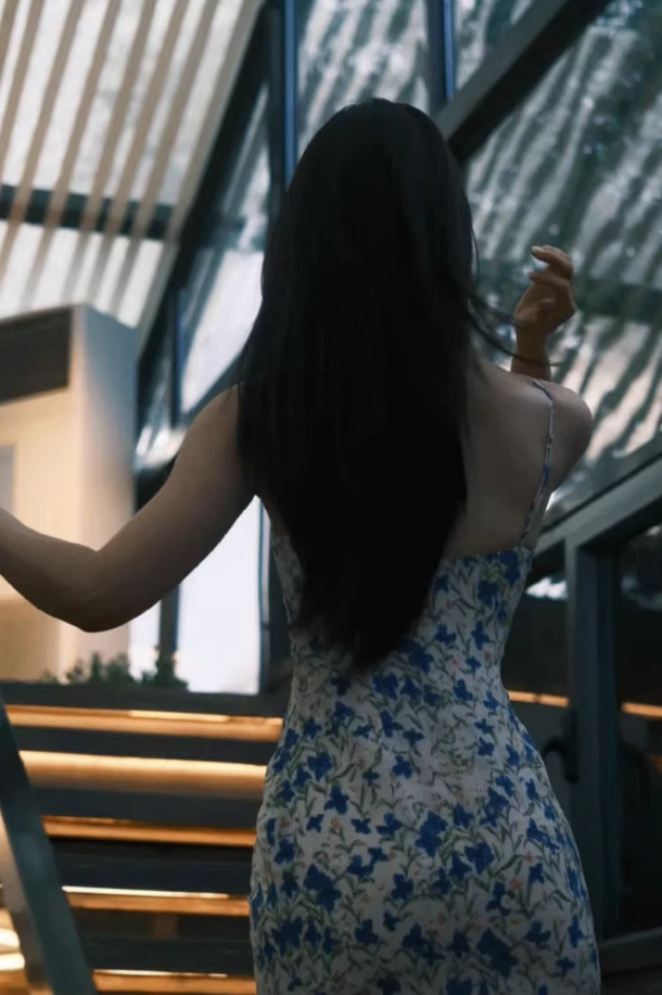 Dress Blue Butterfly Holiday Floral Waist Slimming Hip Sling Long Dress R2907