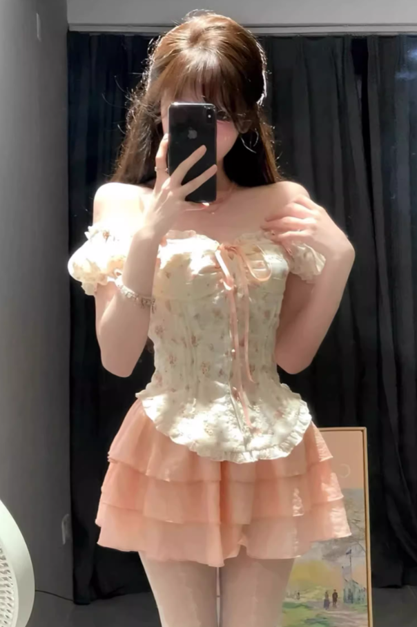 Sweet design strappy floral waist top 2025 pure desire A-line cake skirt suit R1230