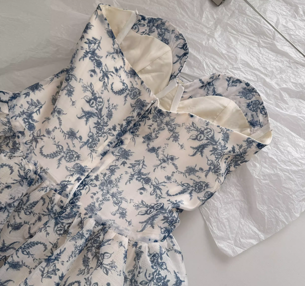 Blue and white porcelain floral tube top long skirt high-end heavy waist dress R2062