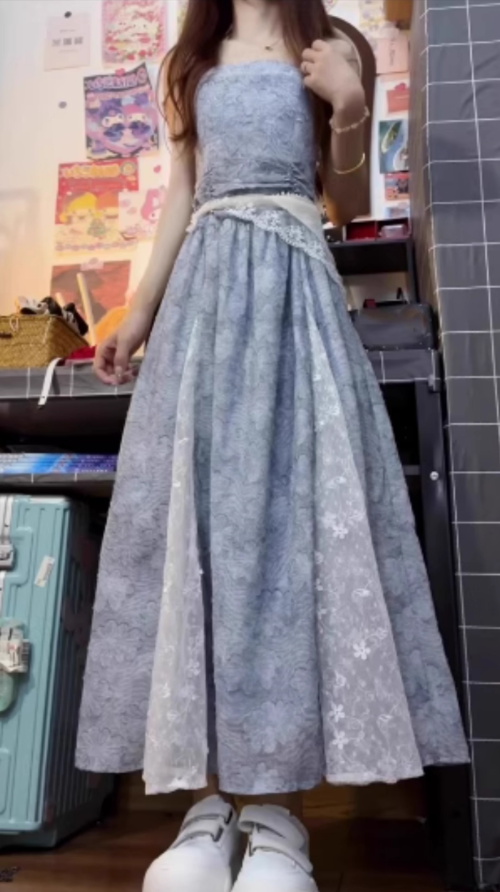 Blue lace tube top dress 2025 new beautiful waist a-line long skirt R0675