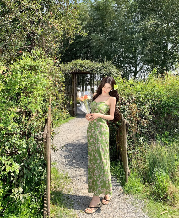 Green floral suspender dress beautiful waist A-line long skirt R0601