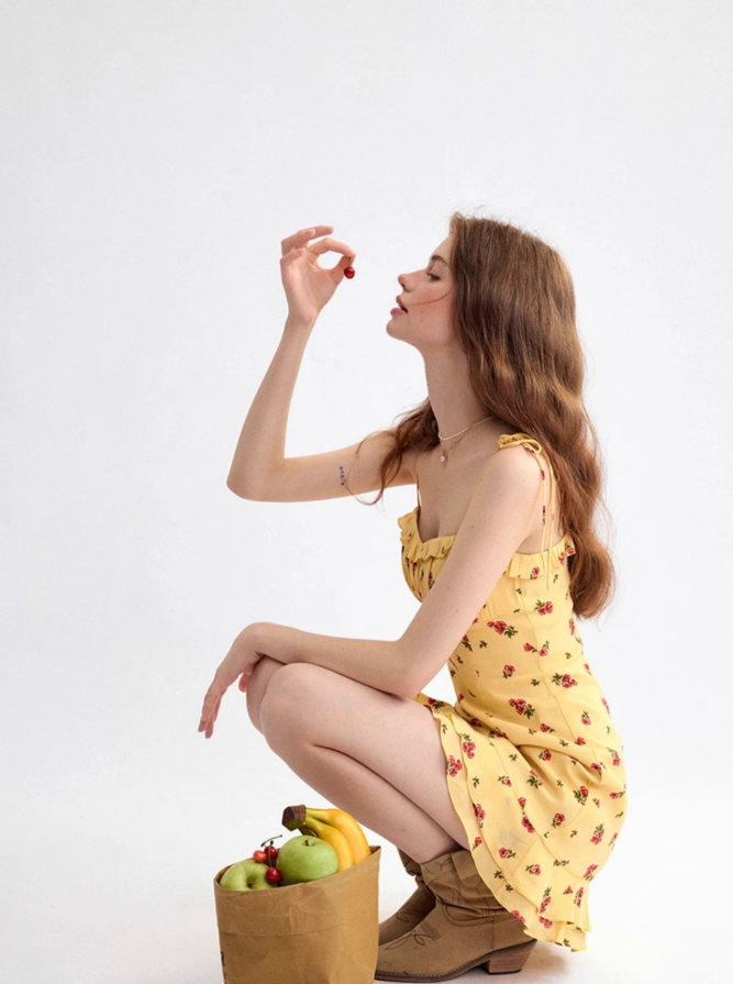 Sweet Dream French Floral Dress Holiday Style Suspender Skirt R2708