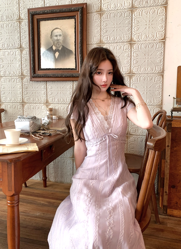 Purple V-neck short-sleeved lace waist dress summer French retro temperament A-line skirt R4582
