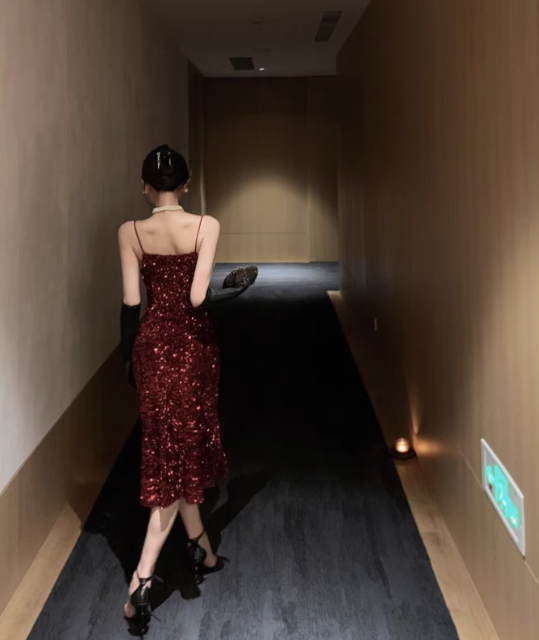 Retro wine red V-neck sequined glittering sling dress party holiday dress R1510