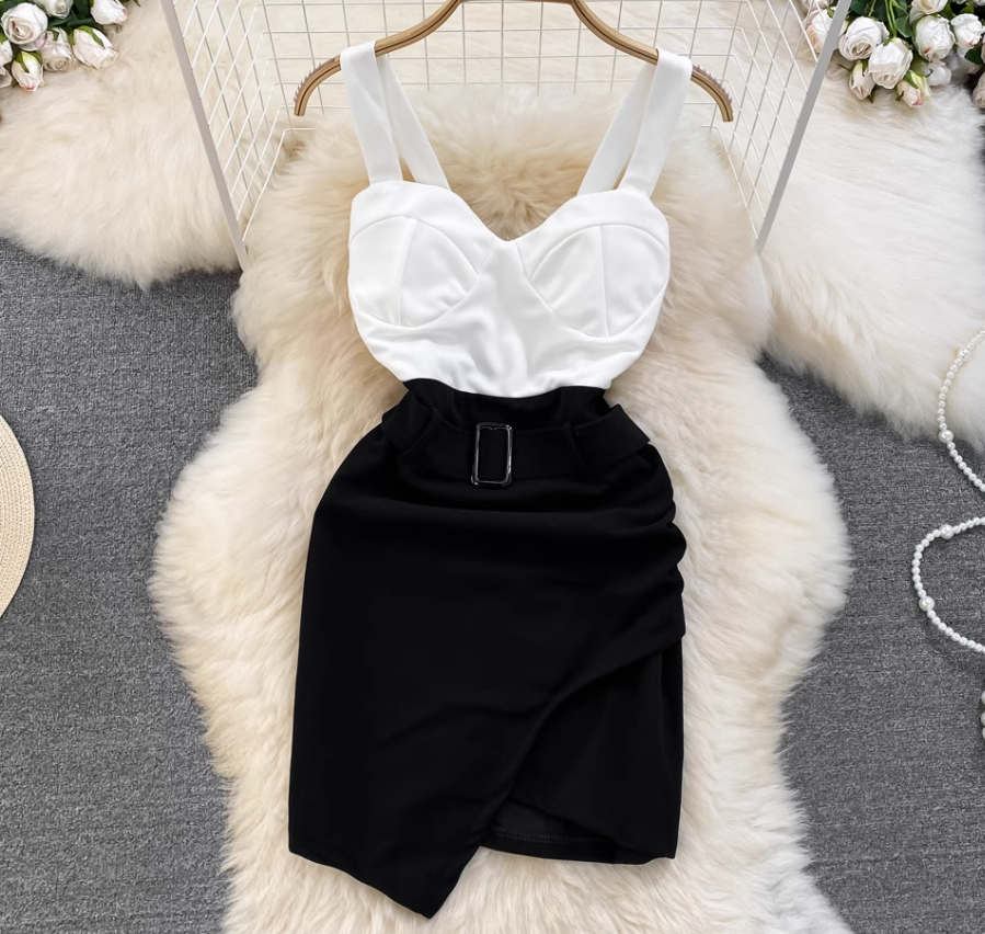 Fashionable and sexy tube top suspender skirt contrast color stitching tight irregular hip dress R0348