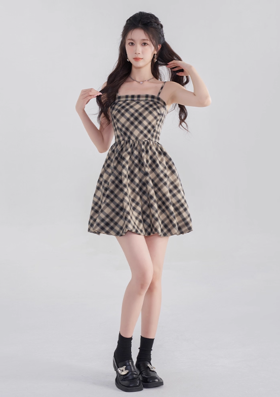 Temperament dress summer new French style waist slimming niche suspender skirt R4504
