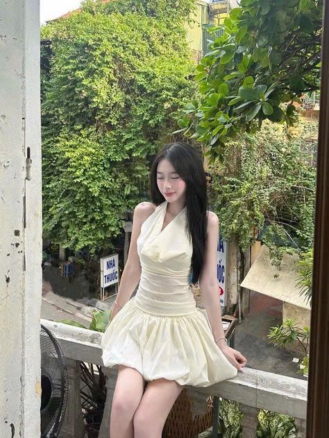 Apricot halter neck swing neck waist slim fit skinny flower bud short skirt homecoming dress R4023