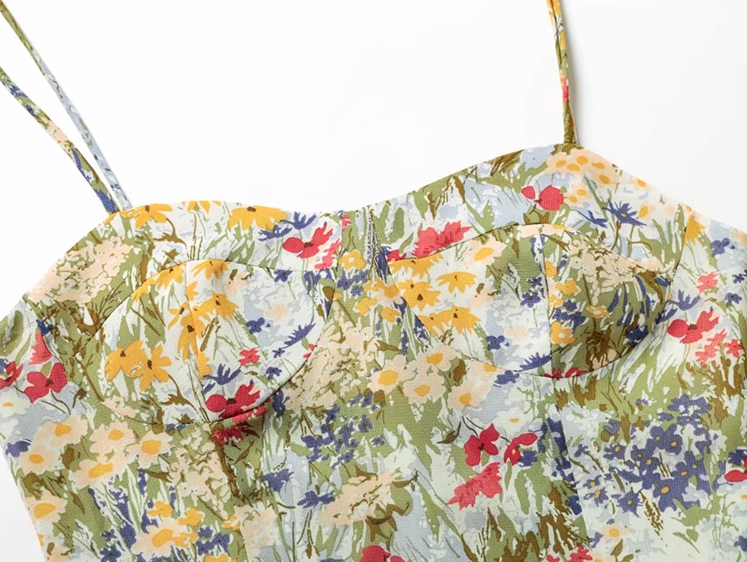 2025 summer new high waist oil painting slim waist floral holiday suspender dress R0931