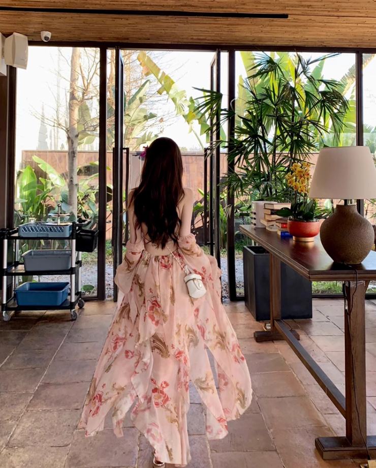 Fairy French floral suspender long dress beautiful holiday style v-neck wear backless dress R1754