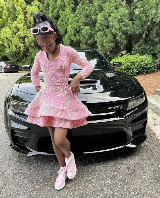 Pink Cocktail Dresses A-Line V-Neck Long Sleeve Shiny Sequin Homecoming Dresses S2042