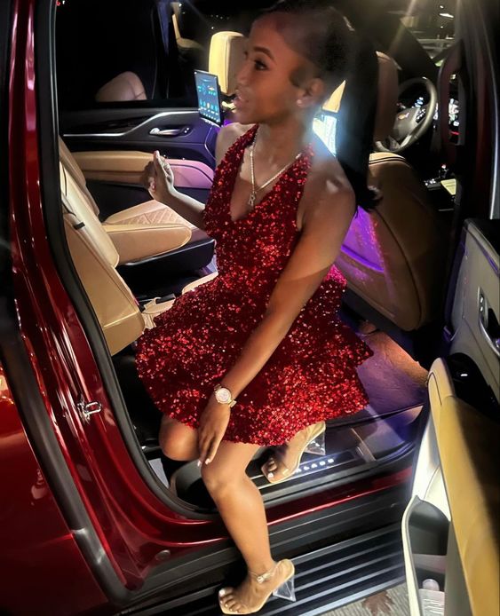 Red Cocktail Dresses A-Line V-Neck Shiny Sequin Homecoming Dresses S2043