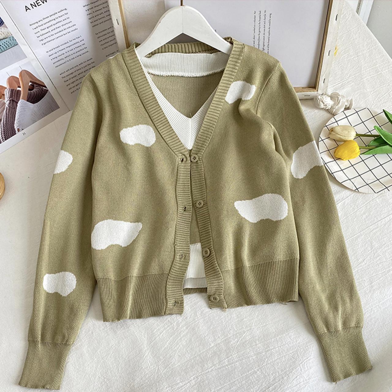 Cute V neck camisole with cardigan sweater S496