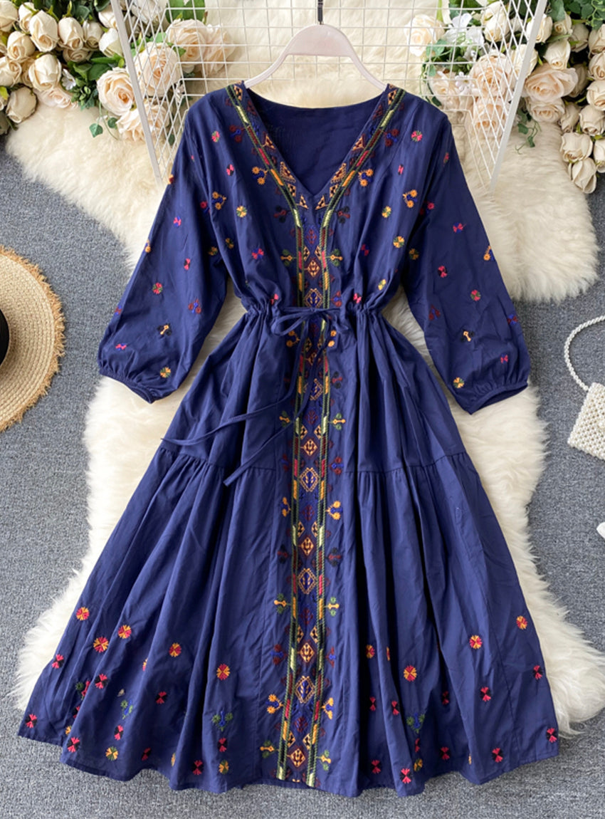 A line v neck embroidery long sleeve dress S70