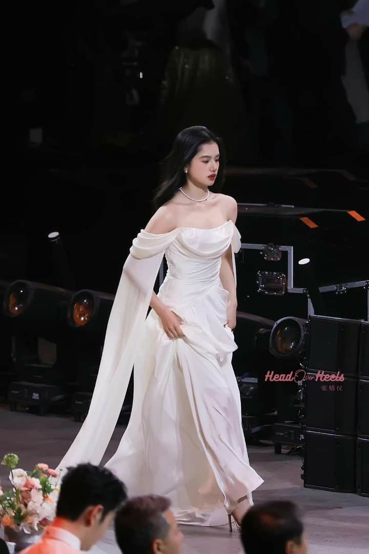 Off Shoulder White Long Evening Gowns Sexy Prom Party Dresses   S6924