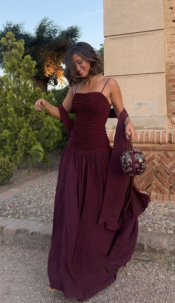 Elegant Grape Pleated Fashion Sleeveless Long Dresses Evening Gowns Party Dresses   S6926