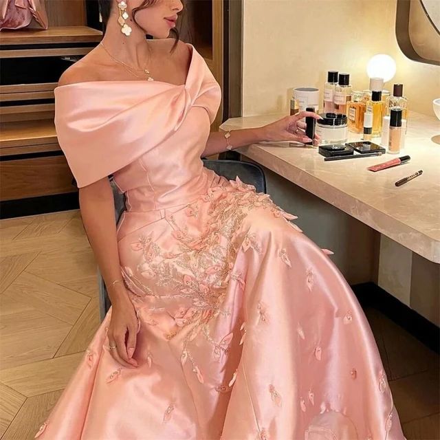 Blush Pink Luxury Arabic Evening Dresses Off The Shoulder Satin Beadings Prom Dress     S6814