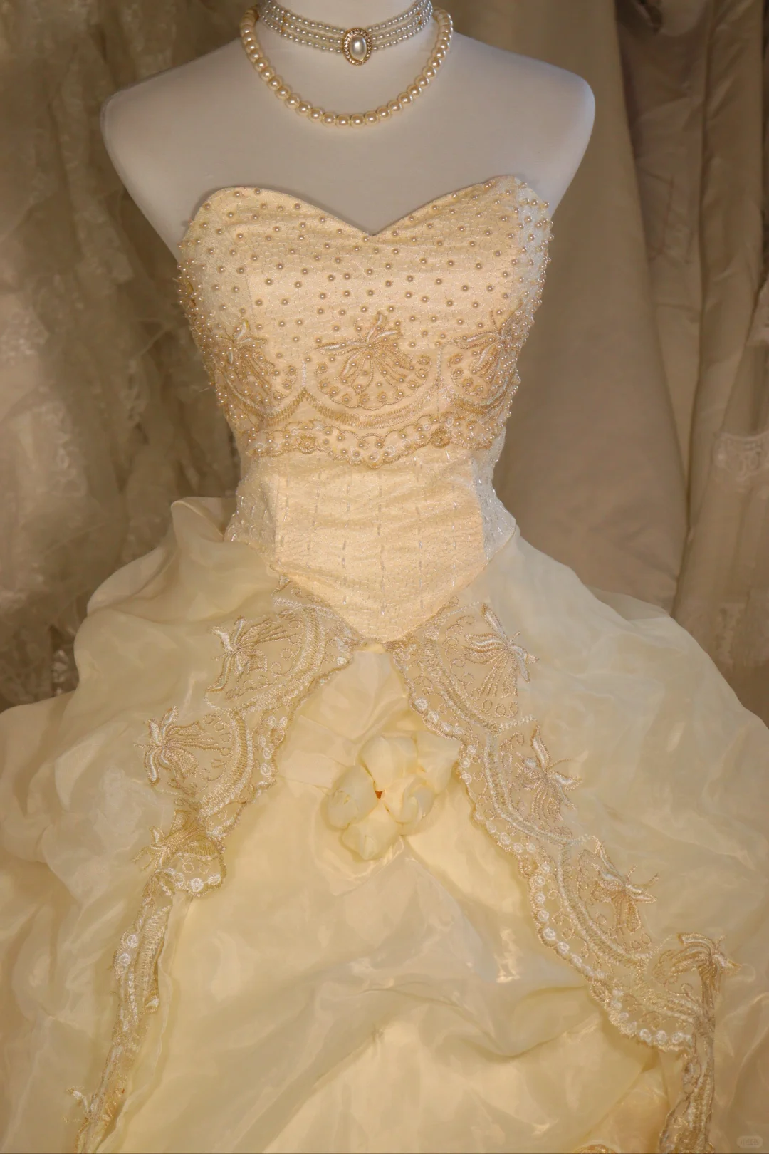 A Line Vintage Long Wedding Dresses Princess Bridal Gown        S6883