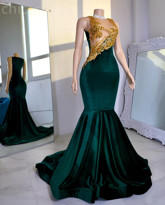 Beaded Crystals Dark Green Velvet Mermaid Prom Dress for Special Occasions       S6597