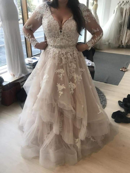 Plus Size Wedding Dresses Long Sleeves Bridal Gowns       S6290