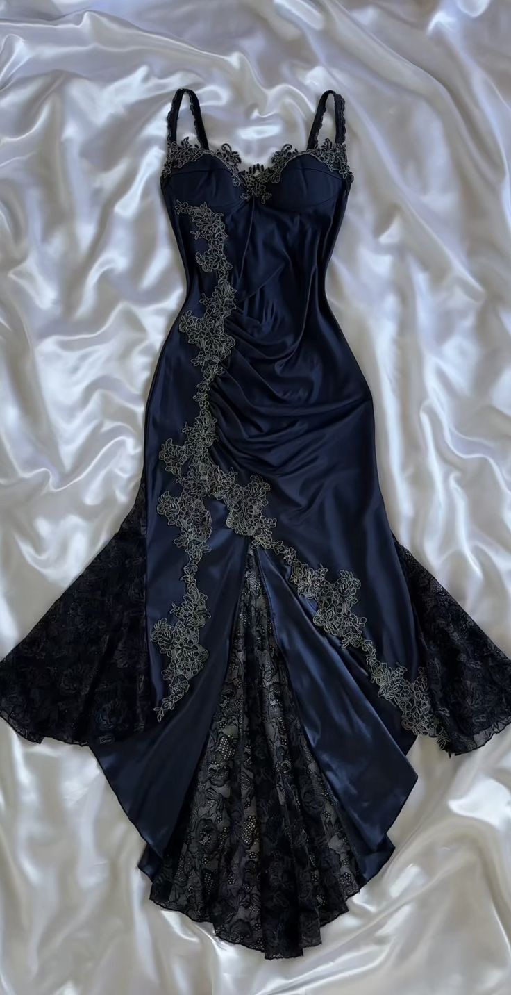 Sexy Navy Blue Mermaid Lace Prom Dress Party Dress        S6452