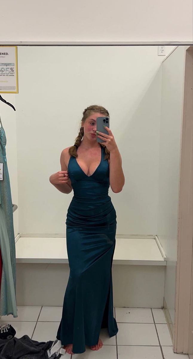 Long Formal Dress Women Teal Satin Sleeveless Evening Dress       S6523