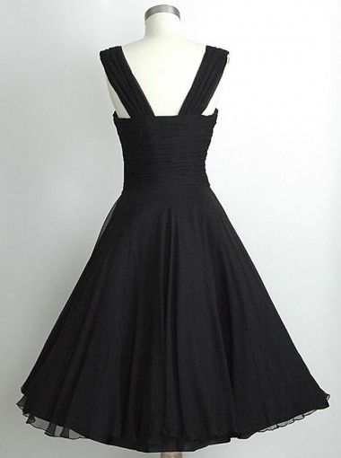 Black Sleeveless Square Neckline Ruched Bodice Short Homecoming Dress       S6311