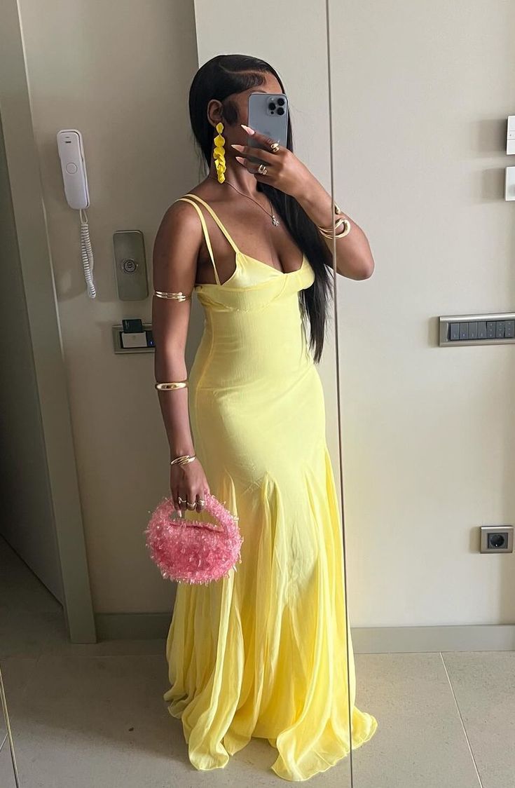 Spaghetti Straps Yellow Long Prom Dress Long Evening Gown        S6020