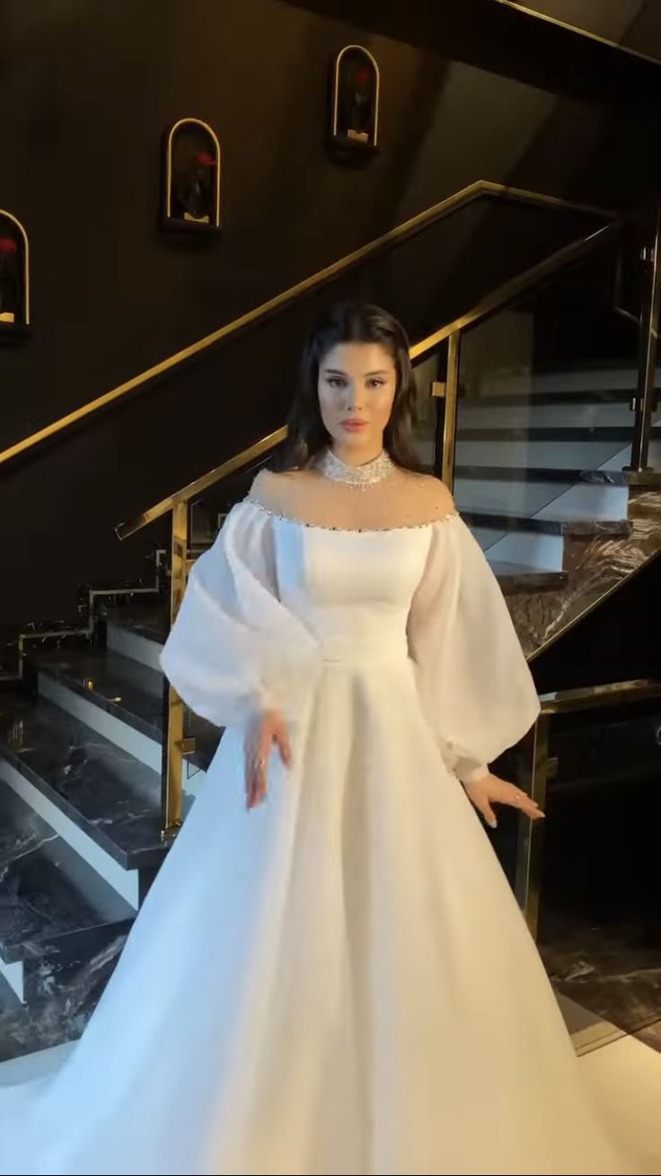 A Line Tulle Long Wedding Dresses A Line White Bridal Gown        S6408