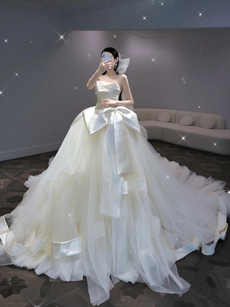 A Line Tulle Wedding Dresses Sleeveless Long Bridal Gowns    S6648