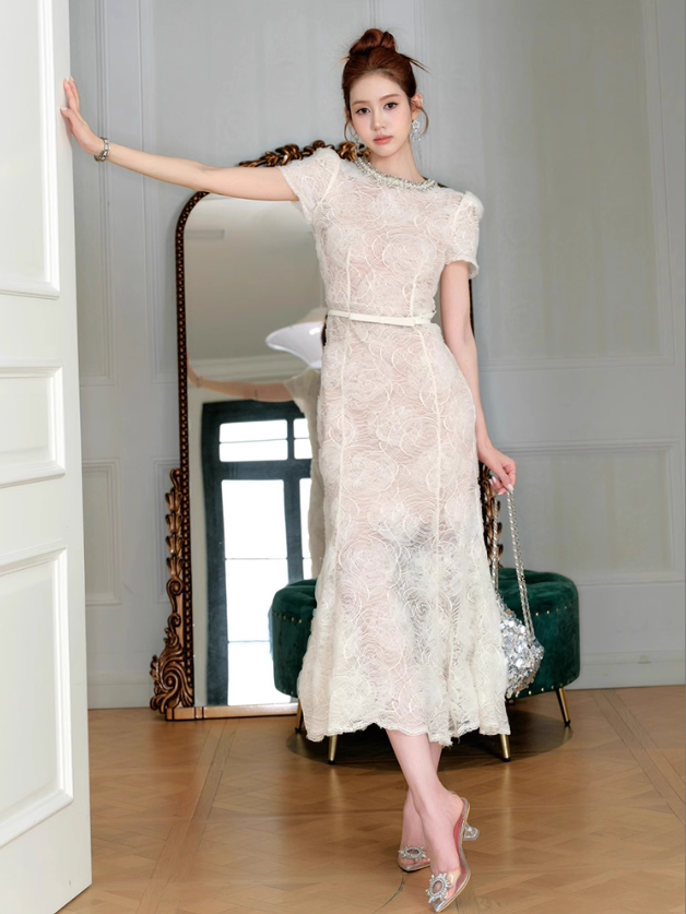 Creamy white gentle diamond collar sweet three-dimensional flower exquisite lace long skirt R4073