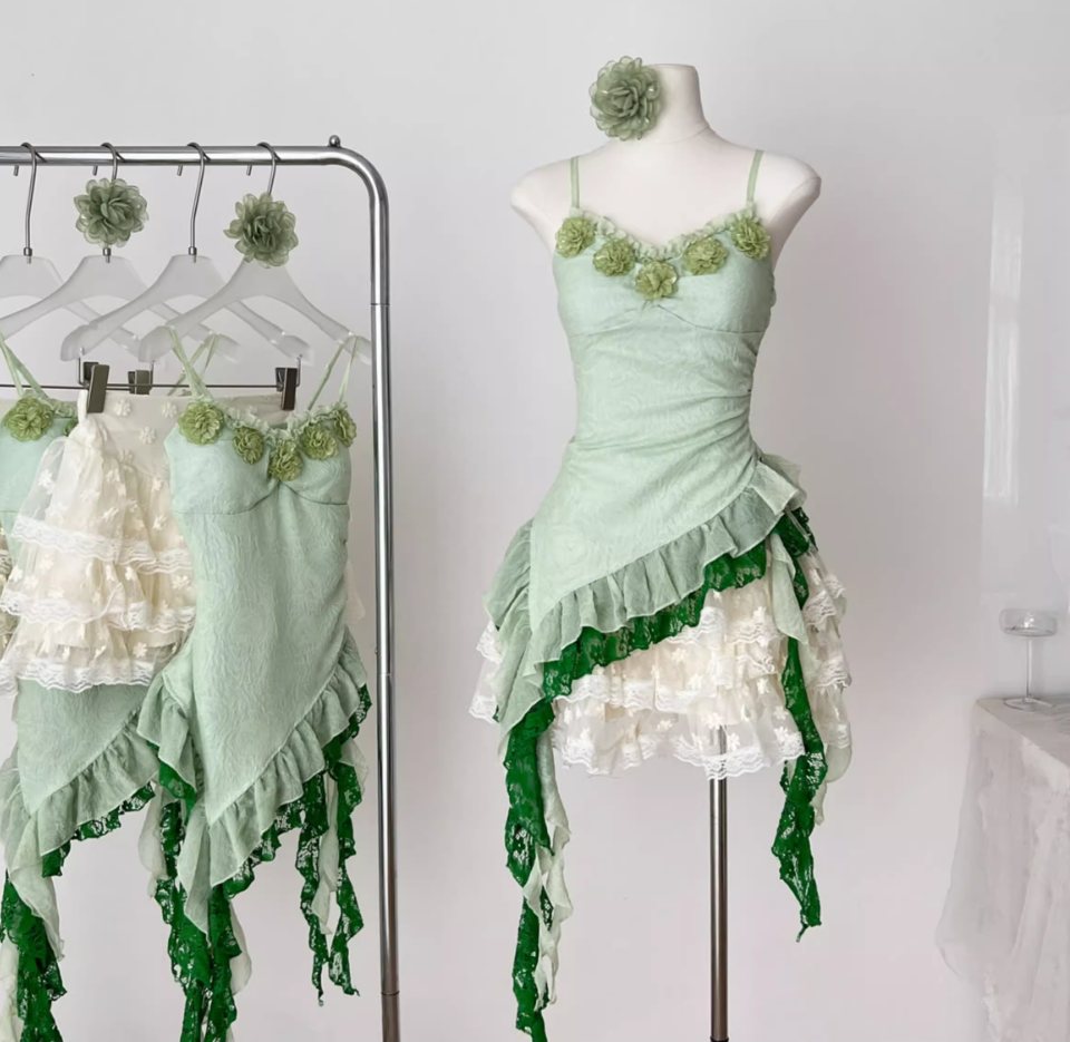 Summer pure slim fit irregular green top and skirt suit R2053