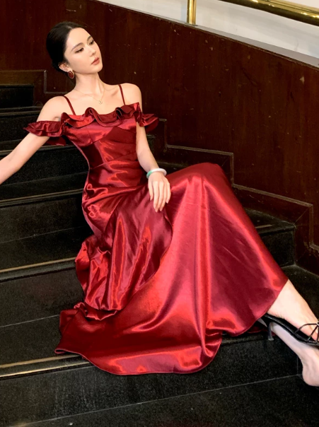 French Chic Burgundy A-Line Spaghetti Straps Dress with Cascade Birthday Dress Evening Dress RS027