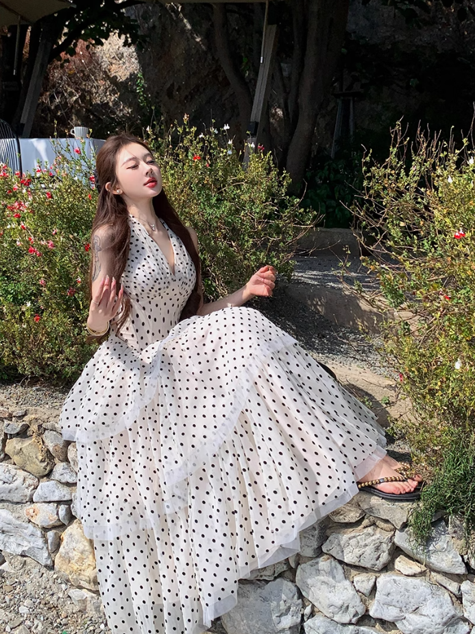 French style waist beautiful small skirt V-neck halter neck cake long skirt holiday polka dot dress R1751