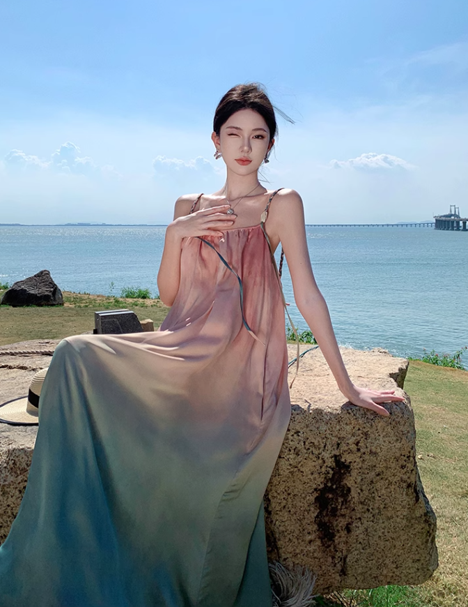Beach holiday style gradient loose suspender beach dress atmosphere skirt R1580