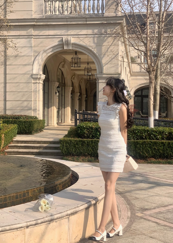 White sleeveless dress for women, new style, beautiful, unique, slim fit, elegant dress R4420