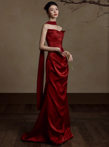 French Retro Burgundy Mermaid Strapless Long Dress with Ribbon Trim Quinceanera Dress Evening Dress RS043