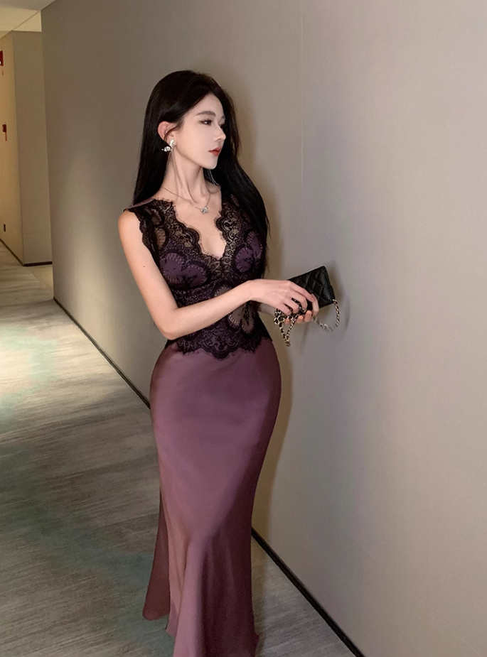 Sexy satin lace deep V-neck dress French sexy evening dress high-end R1619
