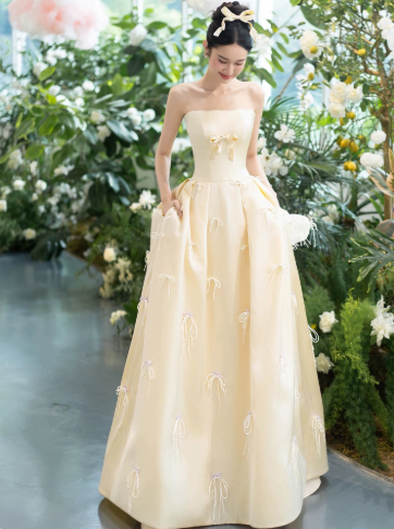 Elegant Light Ivory A-Line Strapless Women Dress with Bow-knot Elements Bridesmaid Dress Birthday Dress RS047