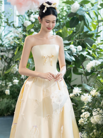Elegant Light Ivory A-Line Strapless Women Dress with Bow-knot Elements Bridesmaid Dress Birthday Dress RS047