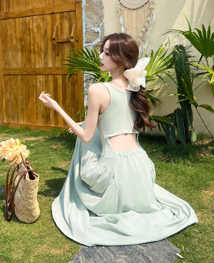 Temperament I-shaped vest dress design niche waist-revealing long skirt R0663