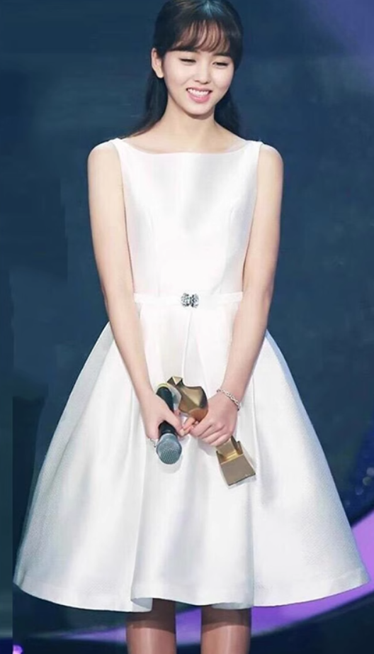 Coming of Age Ceremony White Banquet Dress Simple and Elegant Princess Dress Homecoming Dress R2974