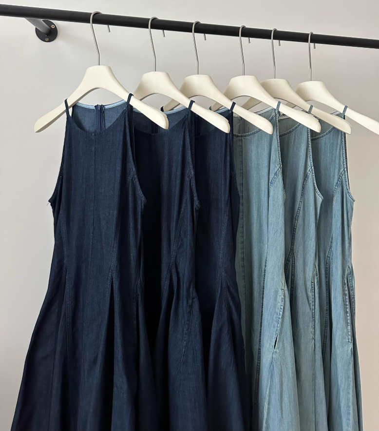 Washed suspender denim dress summer new French style slim swing suspender dress R2188