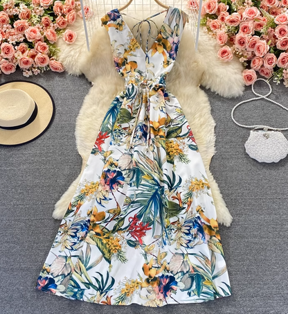 Backless V-neck printed dress for beach vacation, slim waist and long skirt R0360